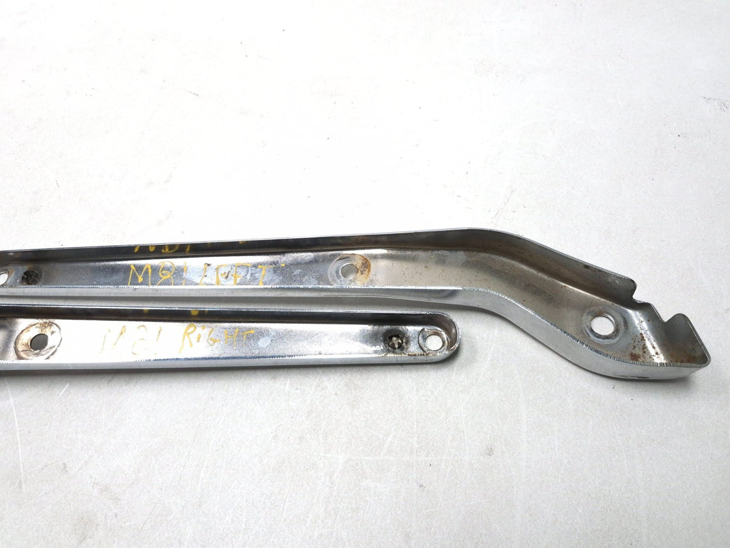 2003 Harley-davidson Fxdl Anniversary Rear Fender Mounting Bracket Pair  OEM