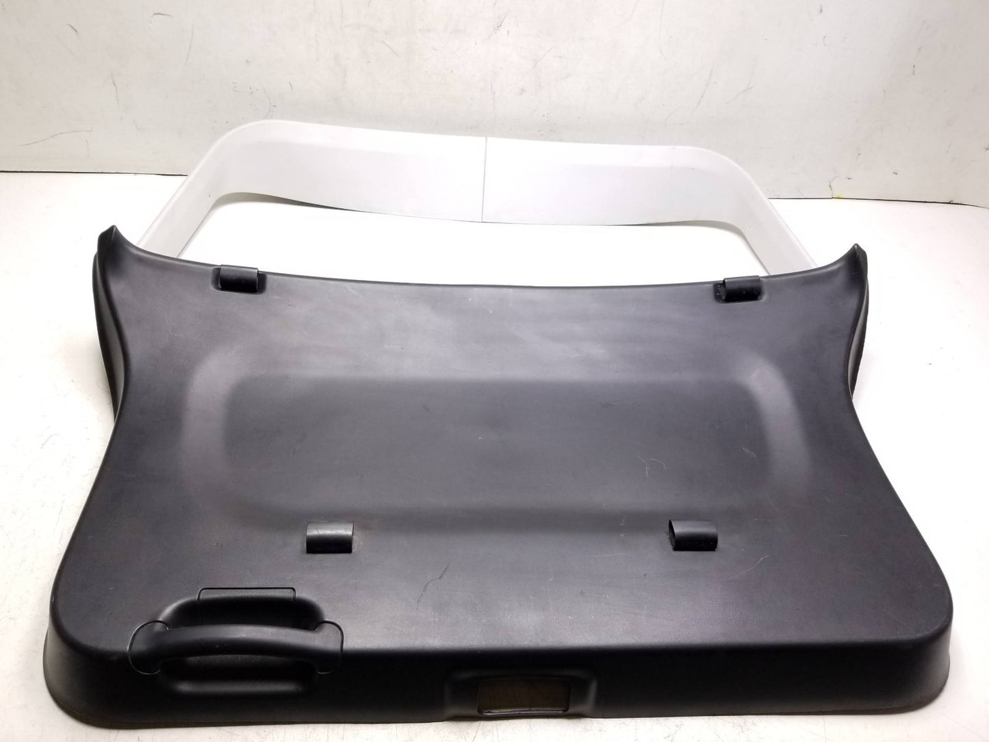 2014 Fiat 500l Trunk Lid Tailgate Trim Panel OEM
