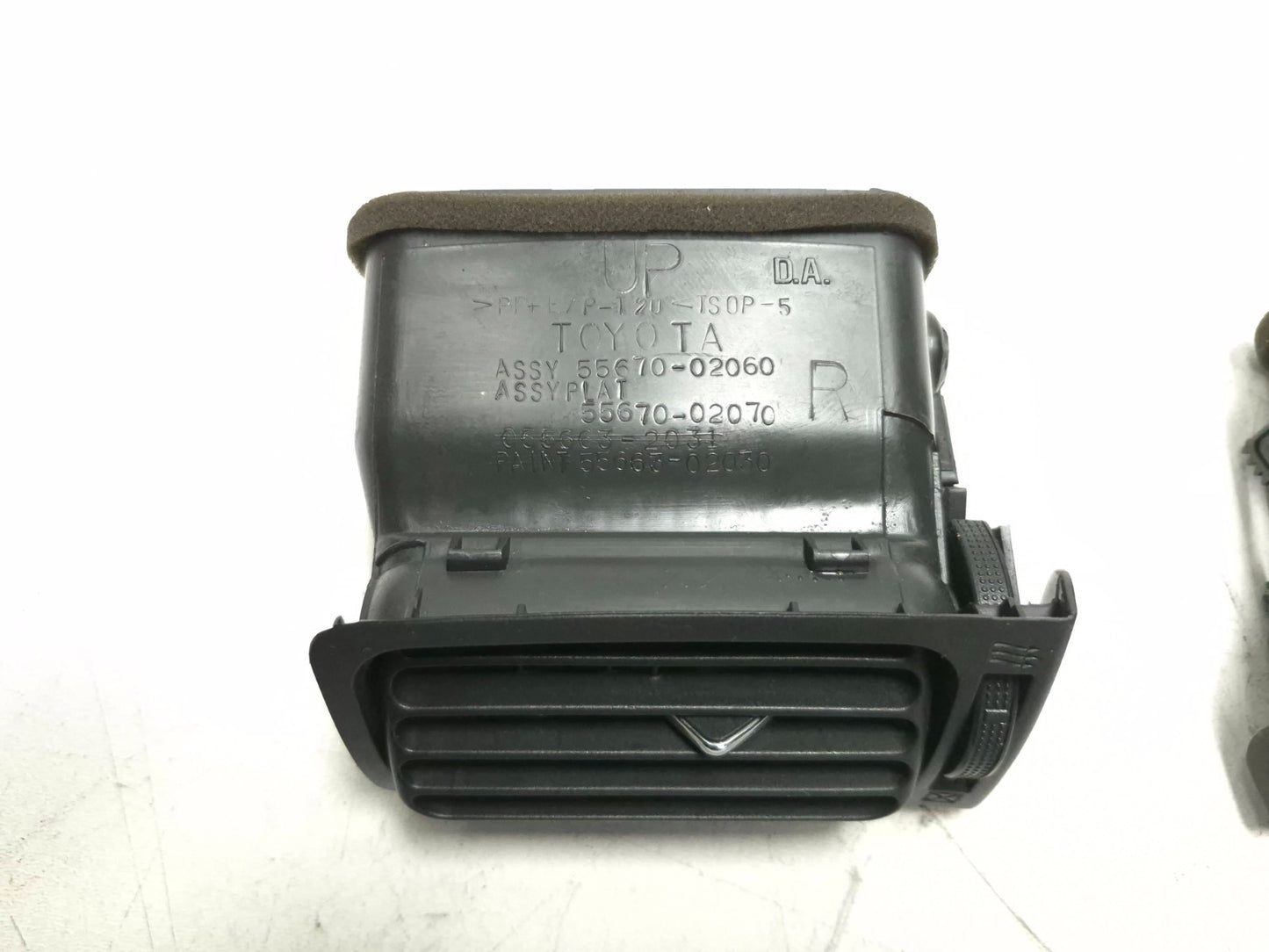 2007 Toyota Corolla Dashboard AC Heater Air Vent Grille Left & Right OEM