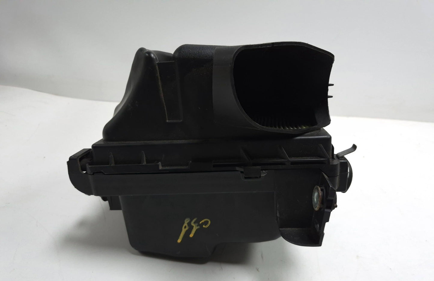 2015 Nissan Juke Air Filter Housing Box OEM