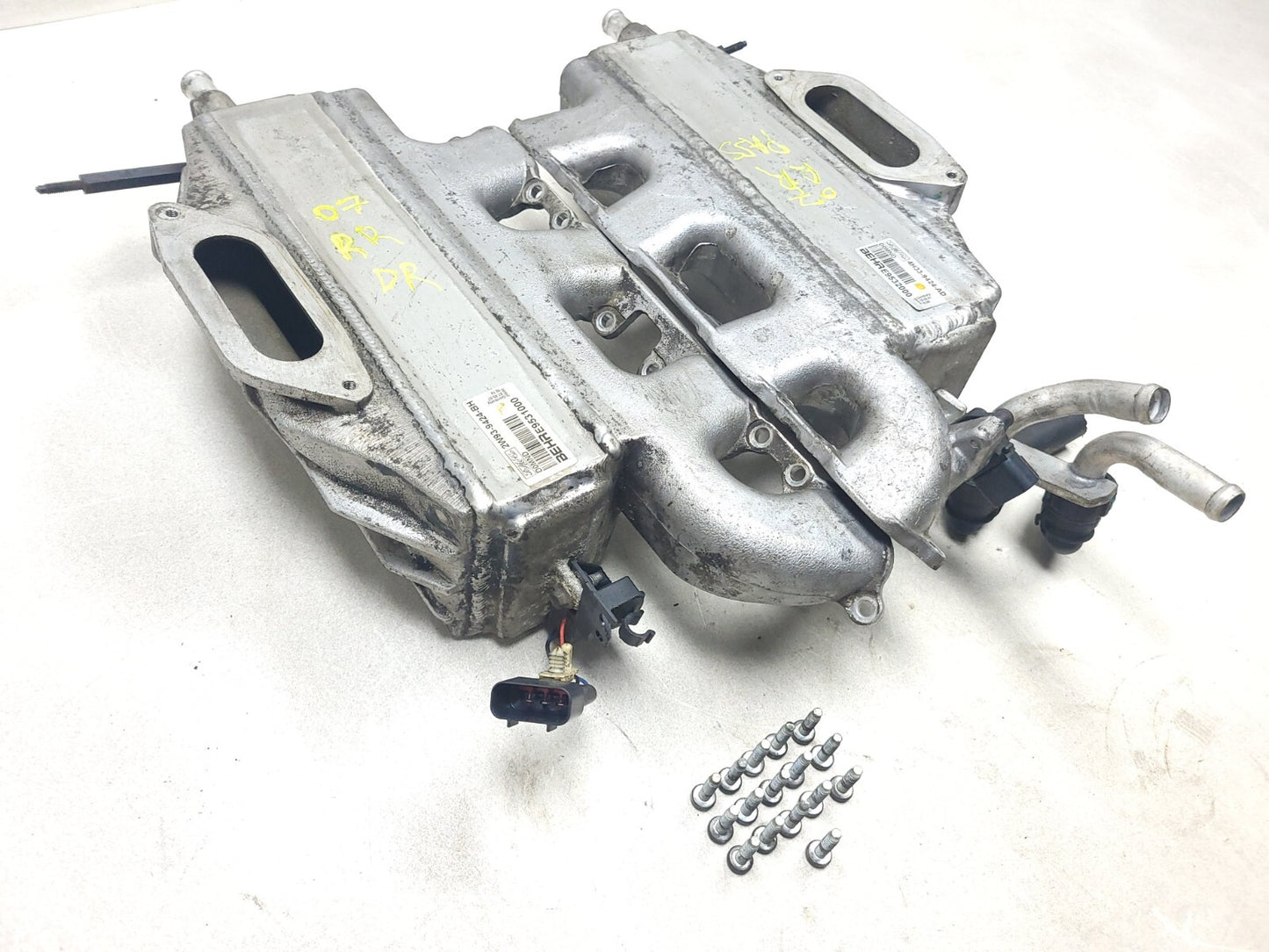2007 Range Rover 4.2l Intake Manifold Left & Right Pair OEM