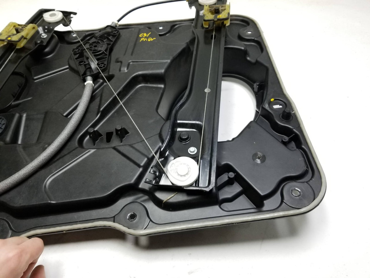 2011 - 2022 Jeep Grand Cherokee Window Regulator Front Driver Side Left OEM