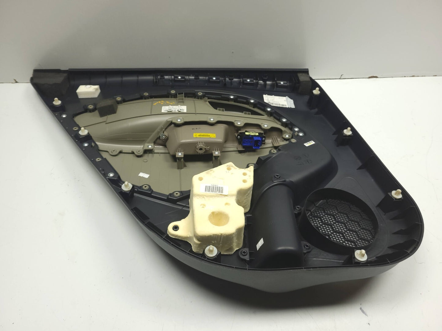 2014 Kia Rio Door Panel Trim Rear Passenger Side Right OEM ✅