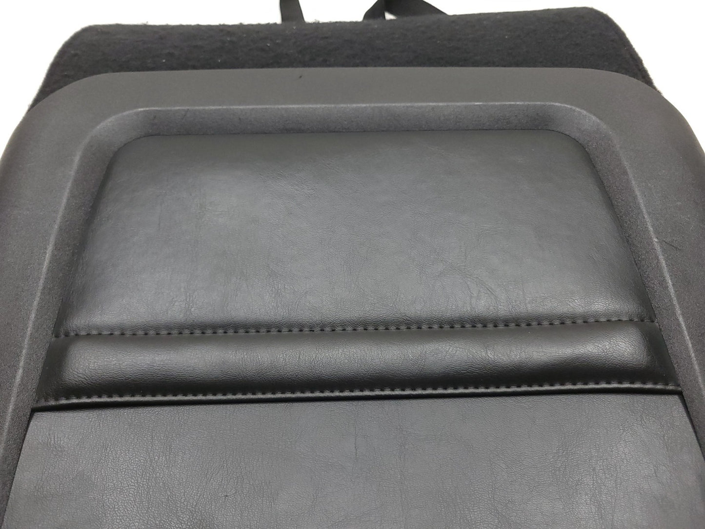 2015- 2023 Dodge Challenger Sxt Front Seat Trim Cover Panel Driver Side Left OEM