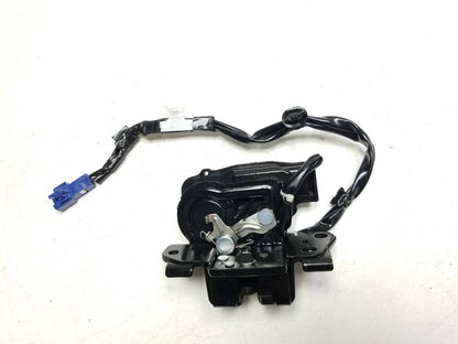 11-17 Lexus CT200h Trunk Lock Latch Actuator Oem✅