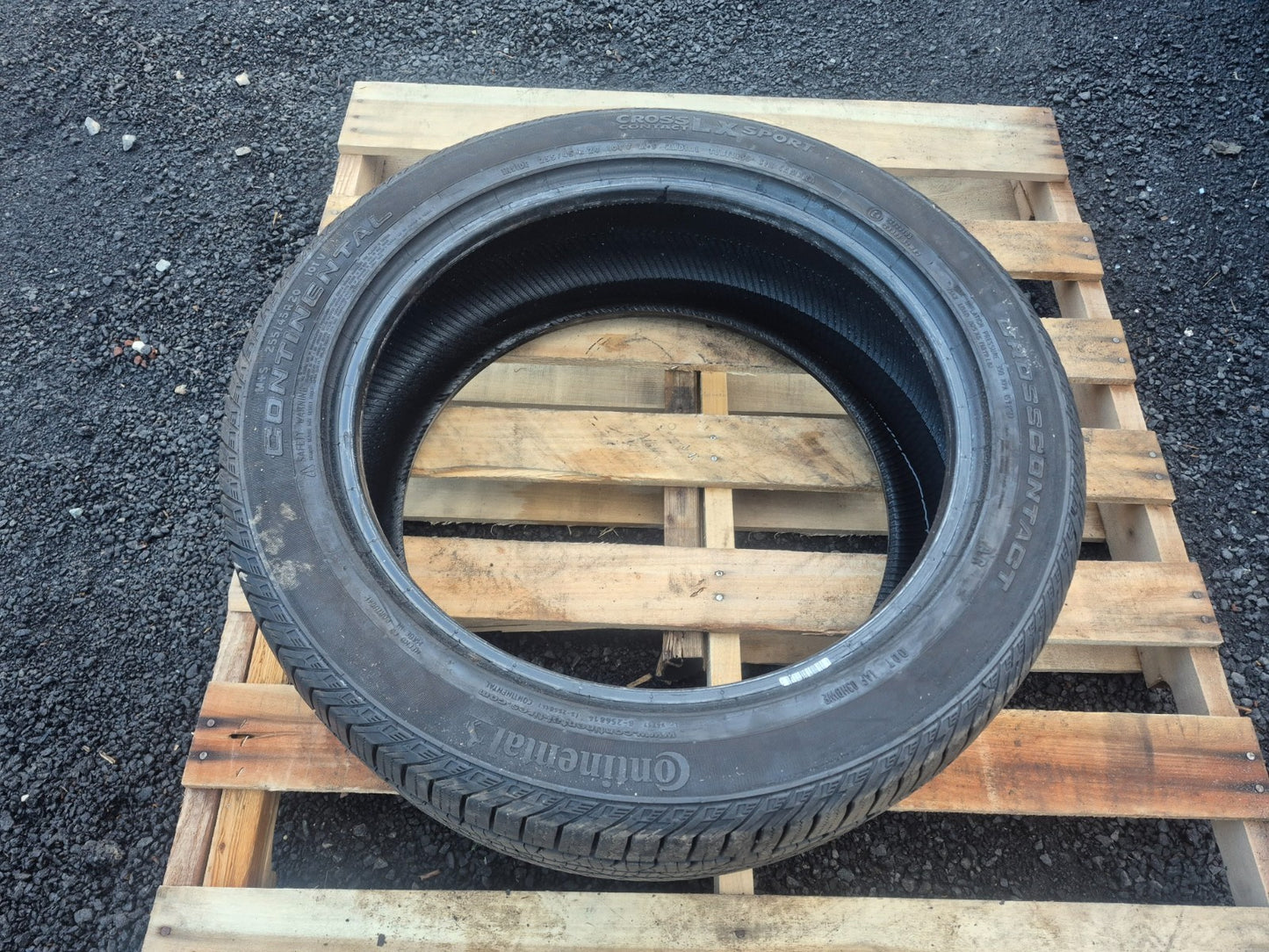 Continental Crosscontact Lx Sport 255/45 R20 101v Used Tire