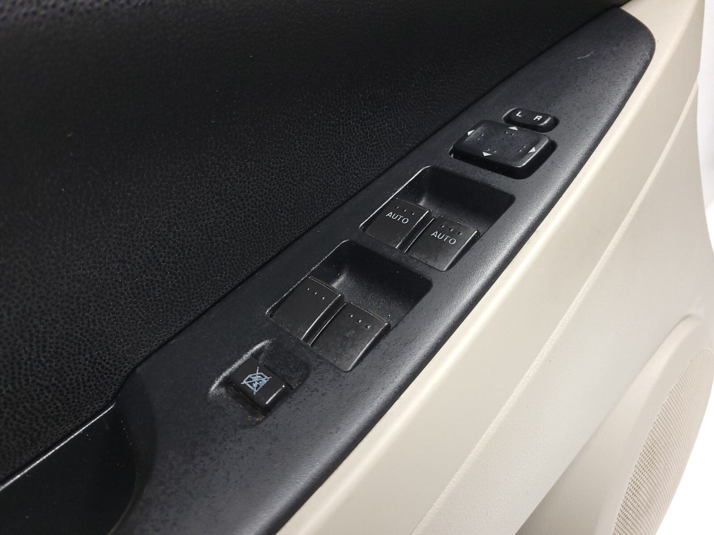 2009 Mazda Cx-7 Rear Driver Door Panel OEM