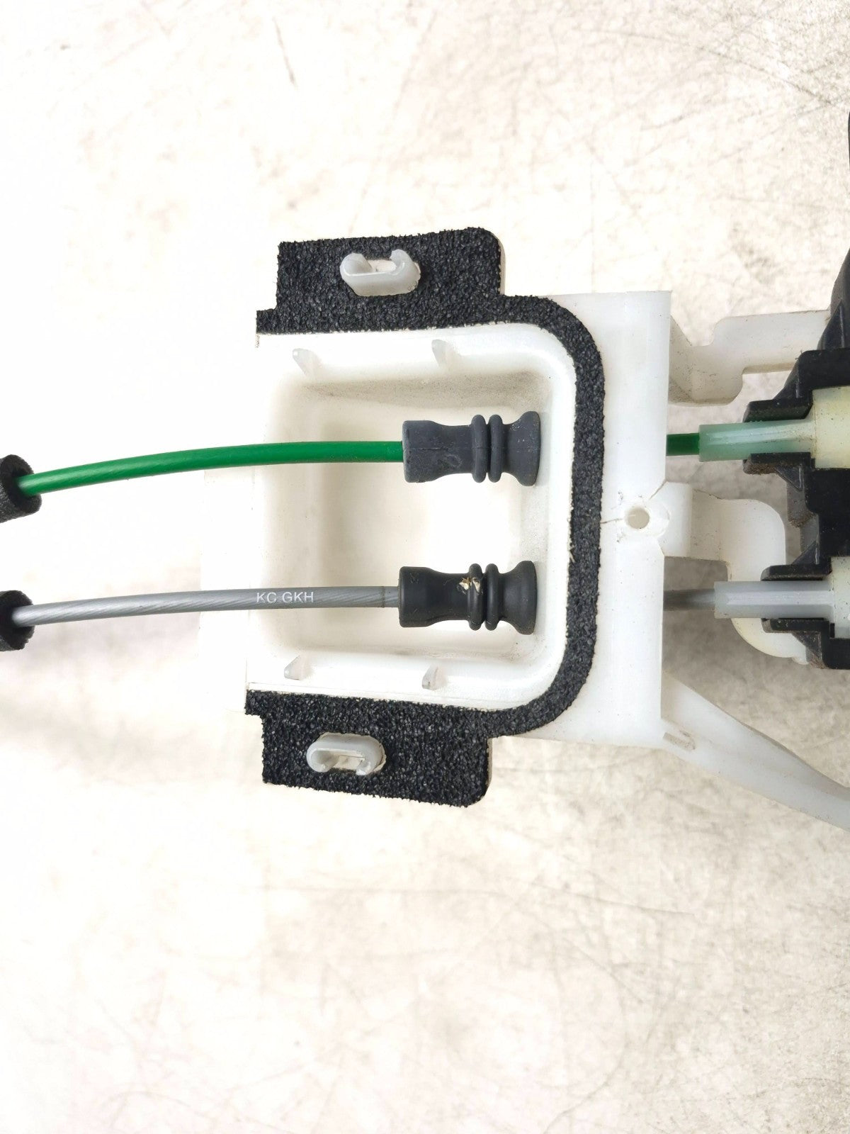 2013 Hyundai Genesis Door Lock Actuator Front Driver Side Left OEM