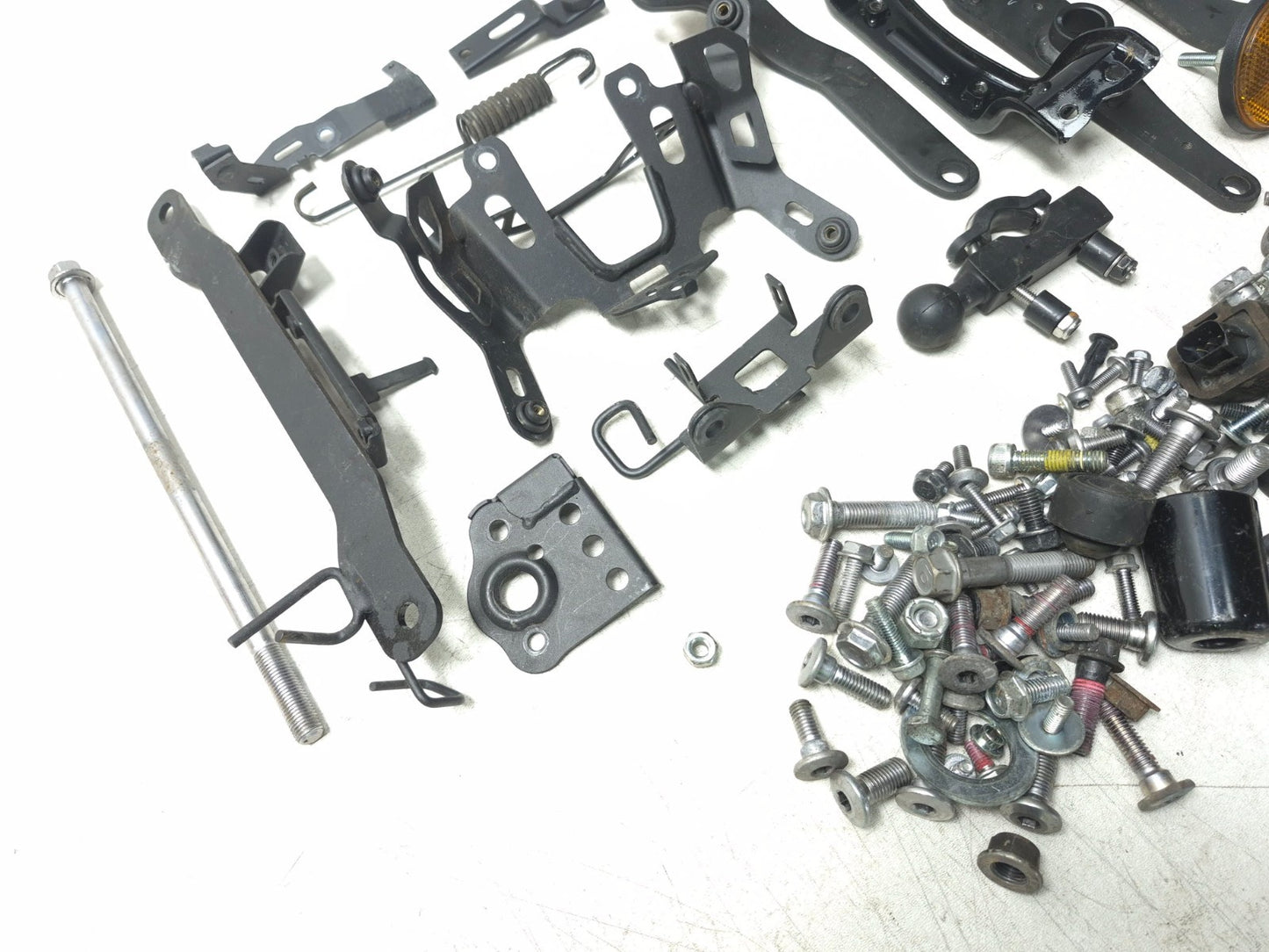 2019 Kawasaki Z400 Er400d Misc Bolt & Hardware Bracket OEM