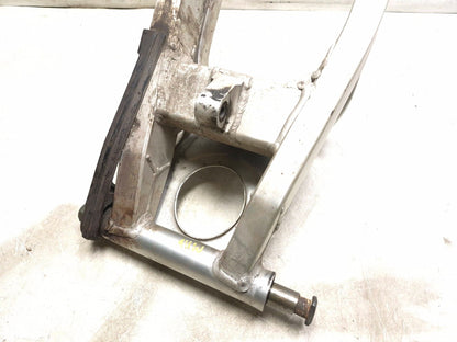 2002 Yamaha Yzf-r6 Rear Swingarm OEM