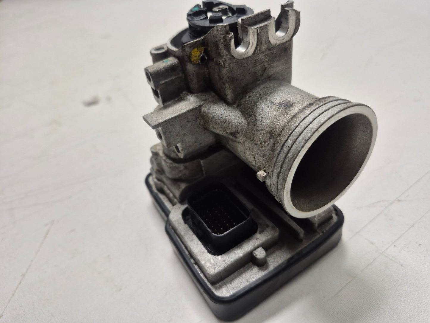 2022 Moto Guzzi V7 Throttle Body  OEM
