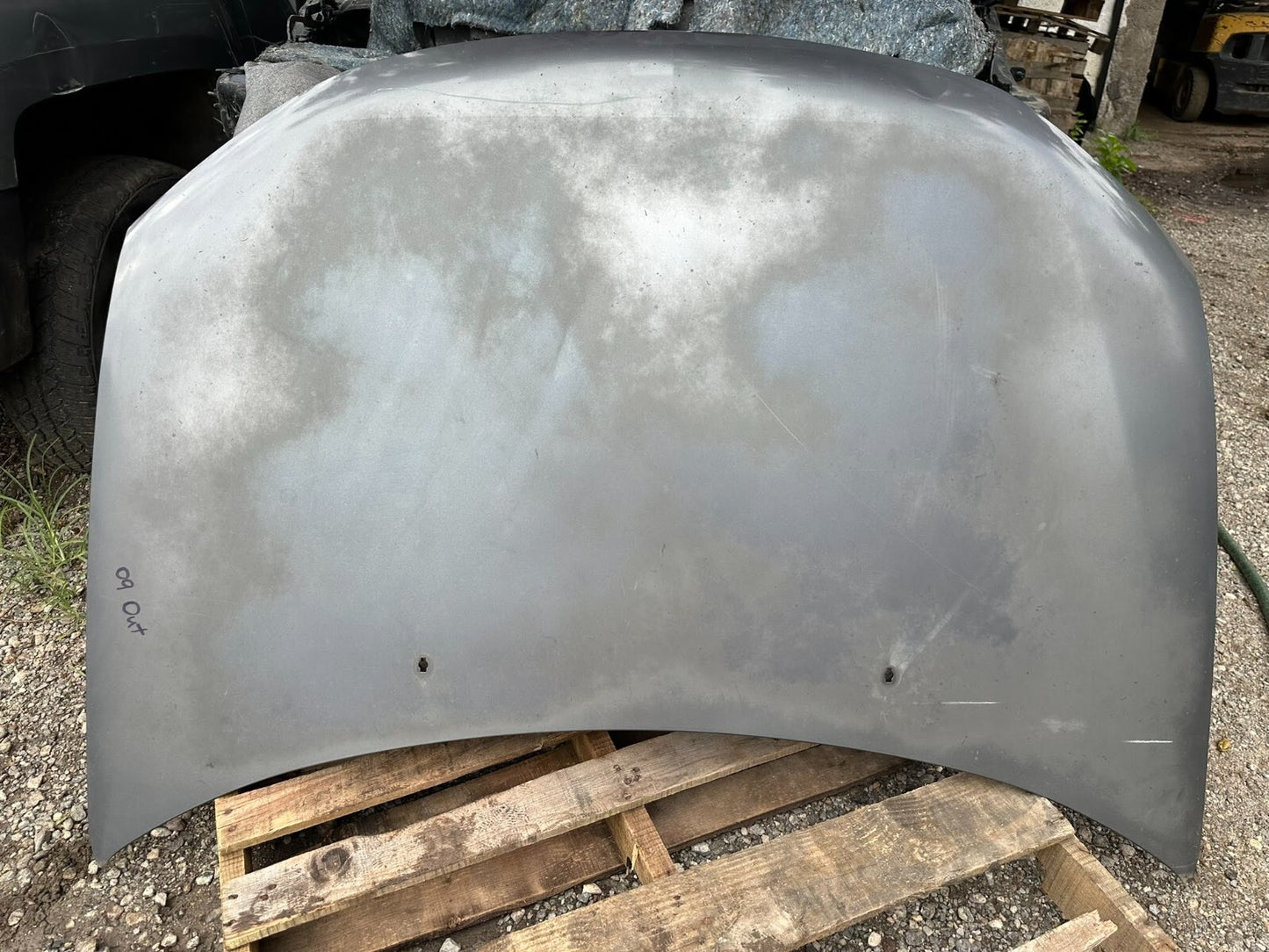 07 08 09 Mitsubishi Outlander Hood OEM **paint : A31**