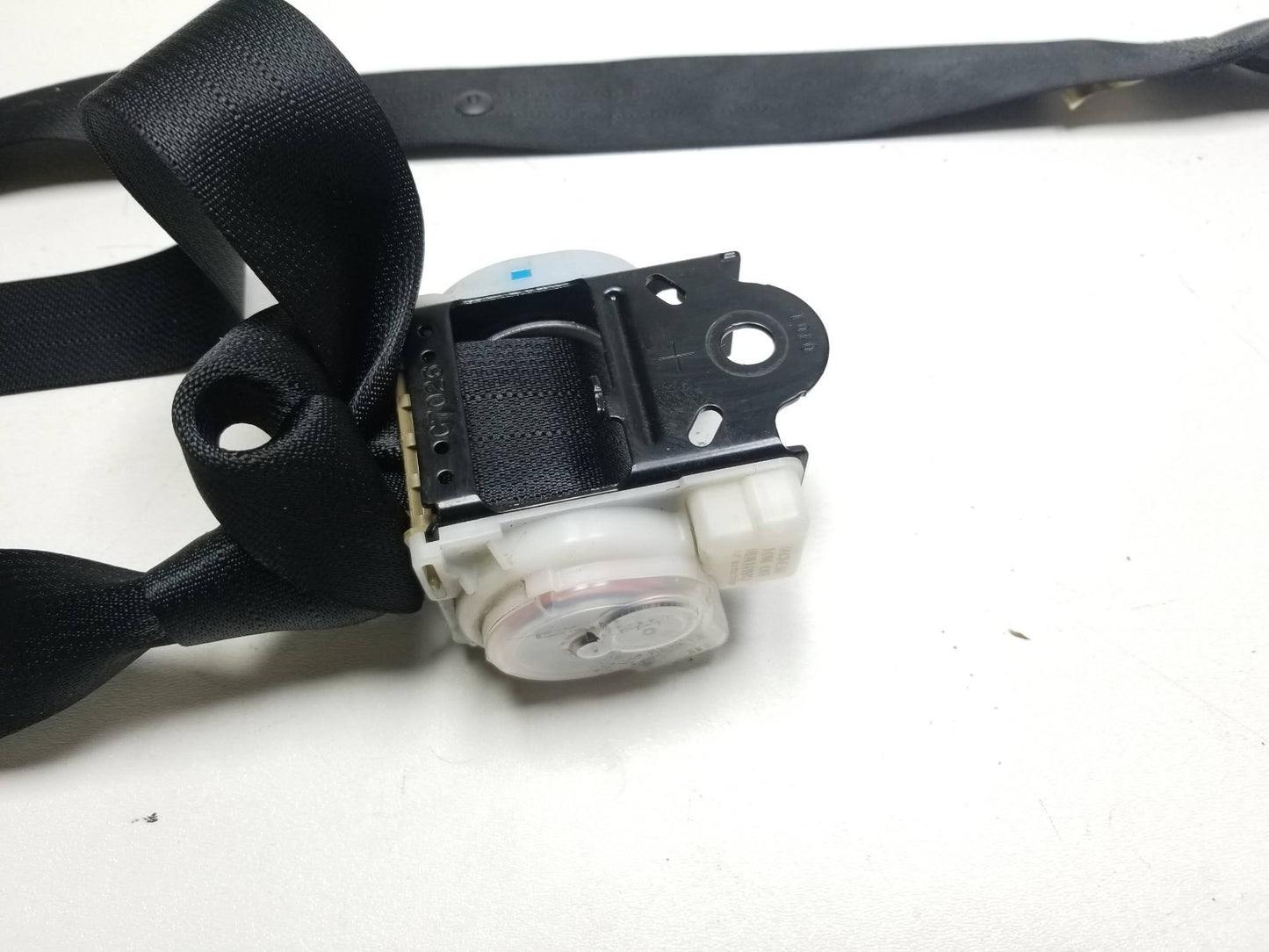 2011 - 2013 Scion Tc Rear Seat Belt Retractor Left & Right OEM