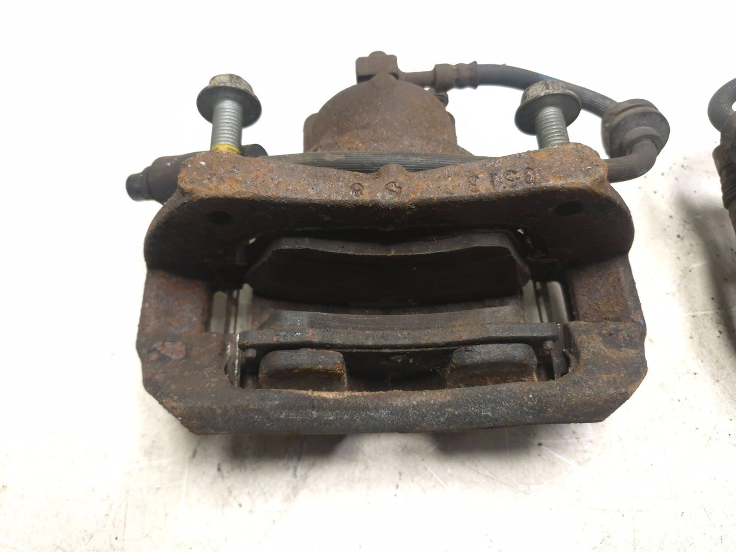 2014 Chevrolet Cruze Front Brake Caliper Left & Right OEM 23k Miles