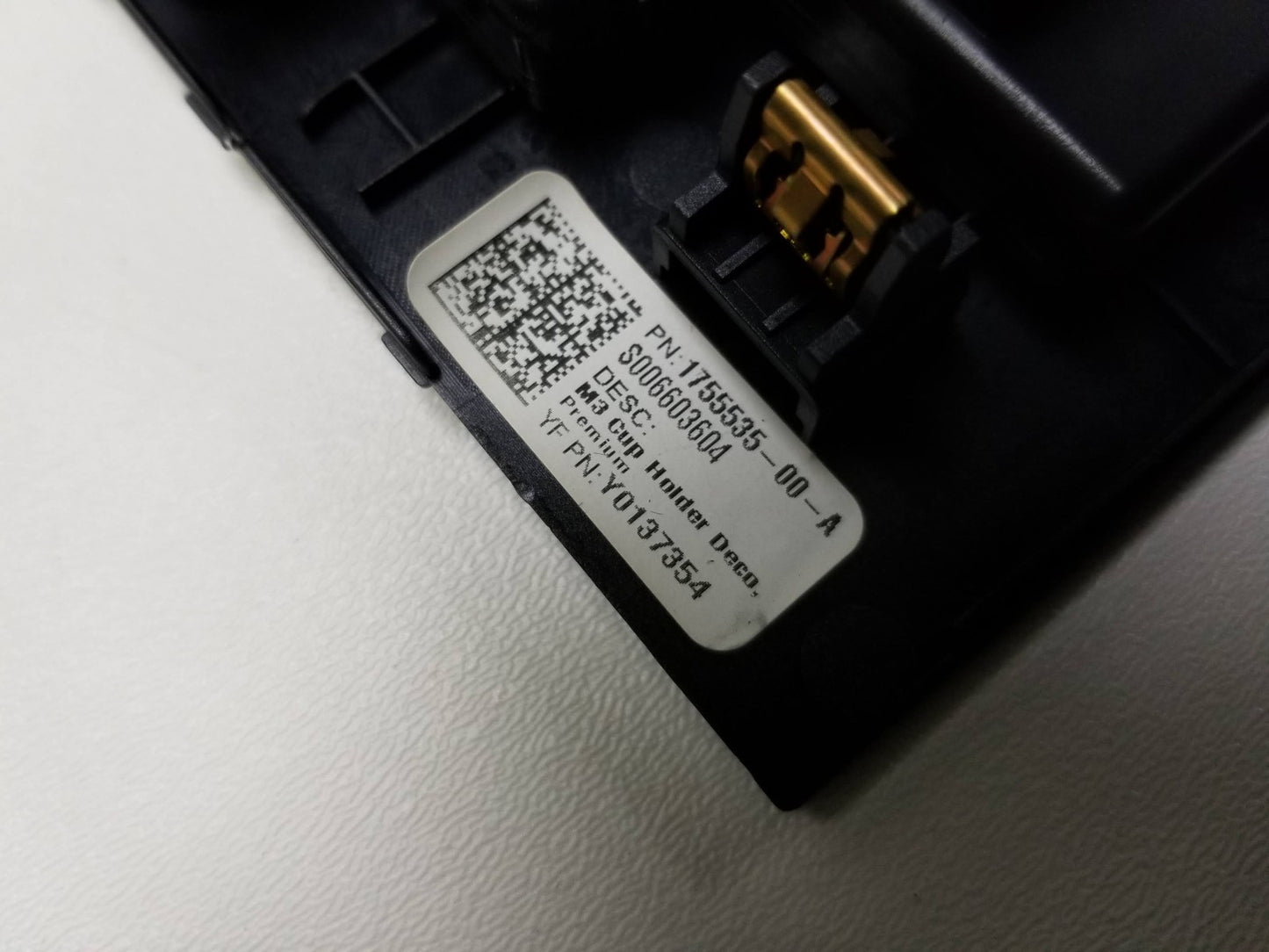 2021 Tesla Model 3 Central Security Ecu Control Unit W/ Cup Holder OEM