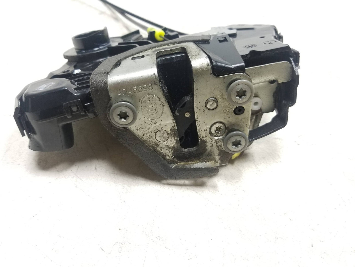 2007-2011 Toyota Camry Door Lock Actuator & Handle Front Driver Side Left OEM