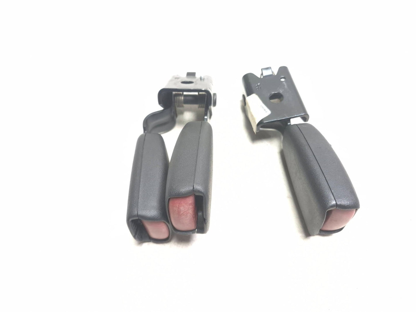 2007 Saab 9-5 Aero Rear Seat Belt Catch 3pcs OEM