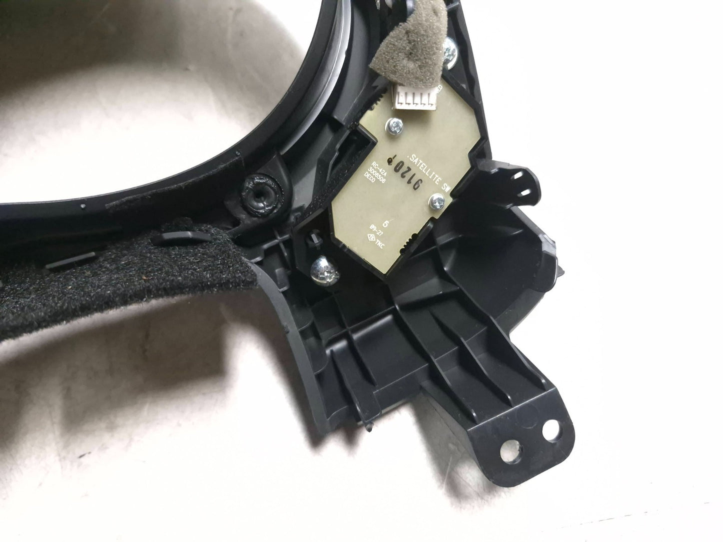 2010 Nissan Maxima Sv Instrument Cluster Speedometer Bezel Cover Trim OEM