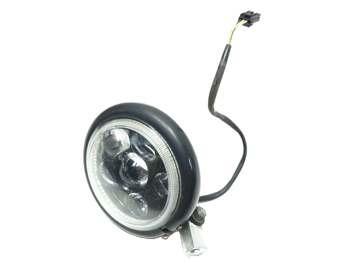 06-17 Harley Dyna Street Bob Fxdb 5.75" Led Headlight