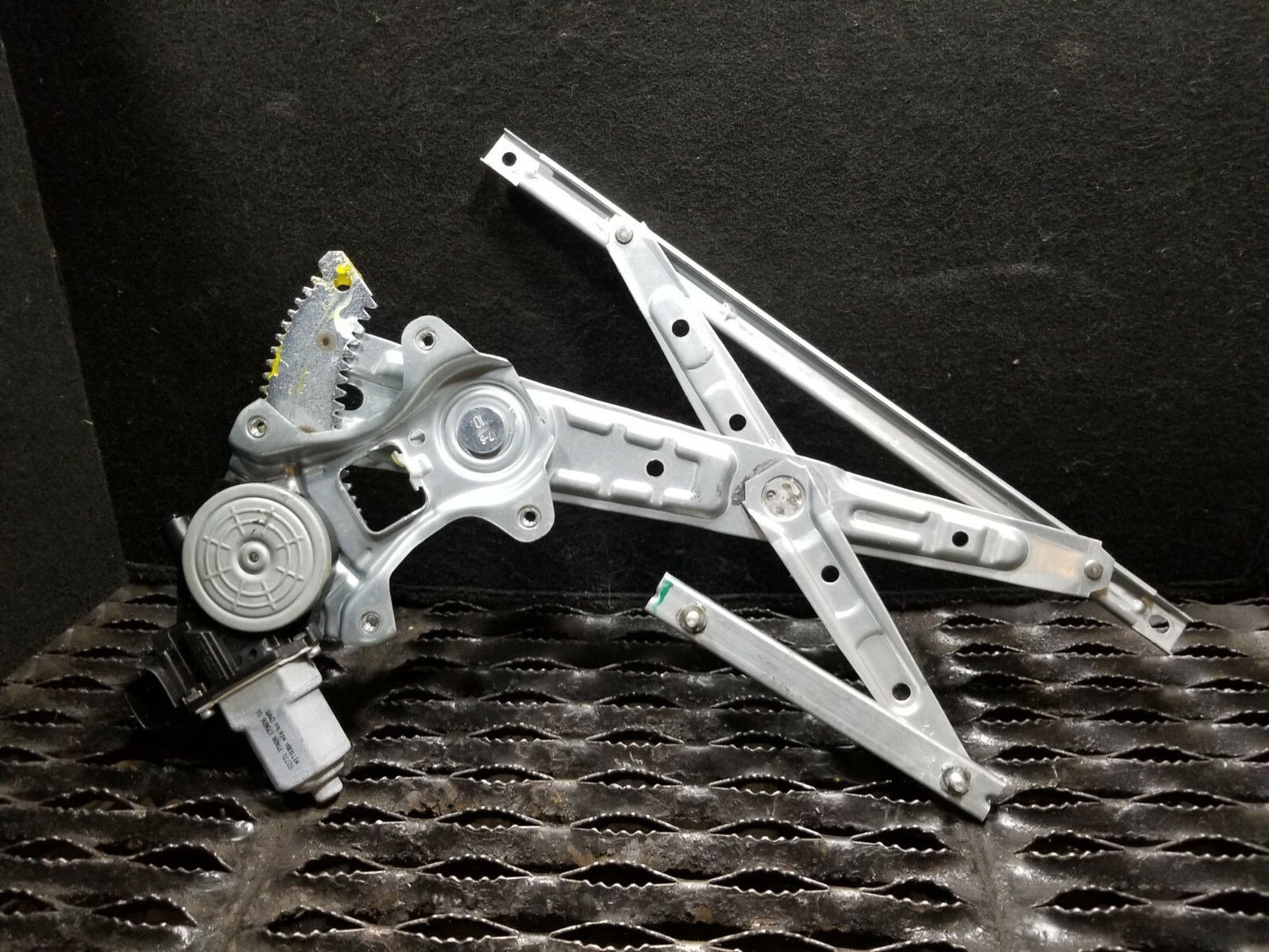 16 17 18 19 Nissan Sentra Rear Left Driver Door Window Regulator Motor OEM