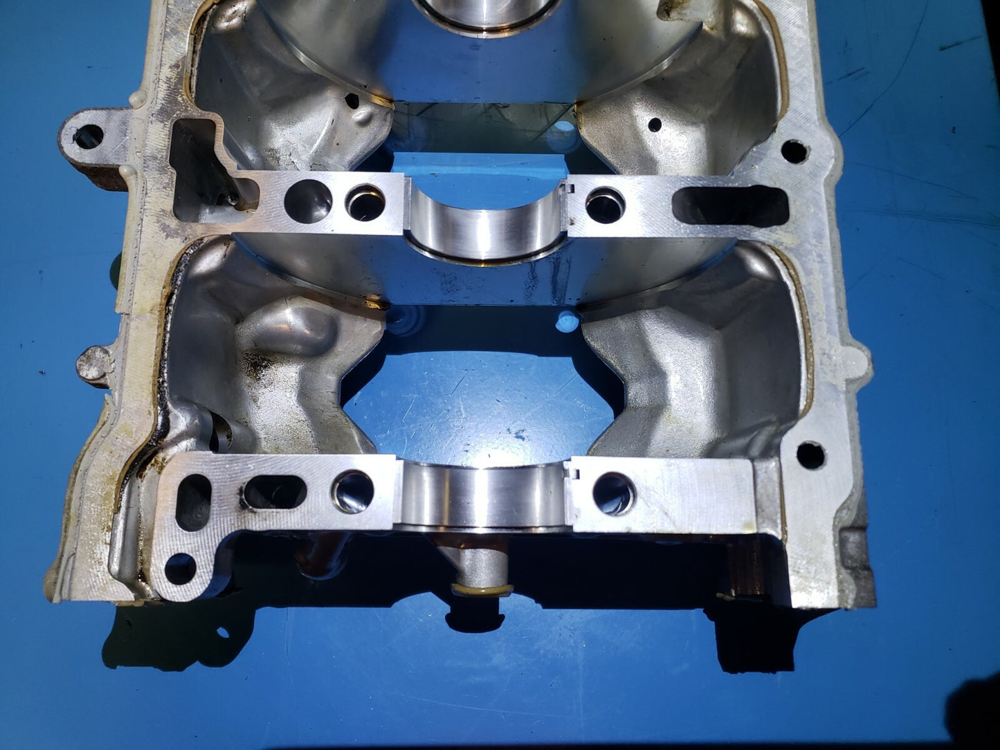 2014 Mazda 3 2.0l Engine Crankshaft Lower Block Housing OEM