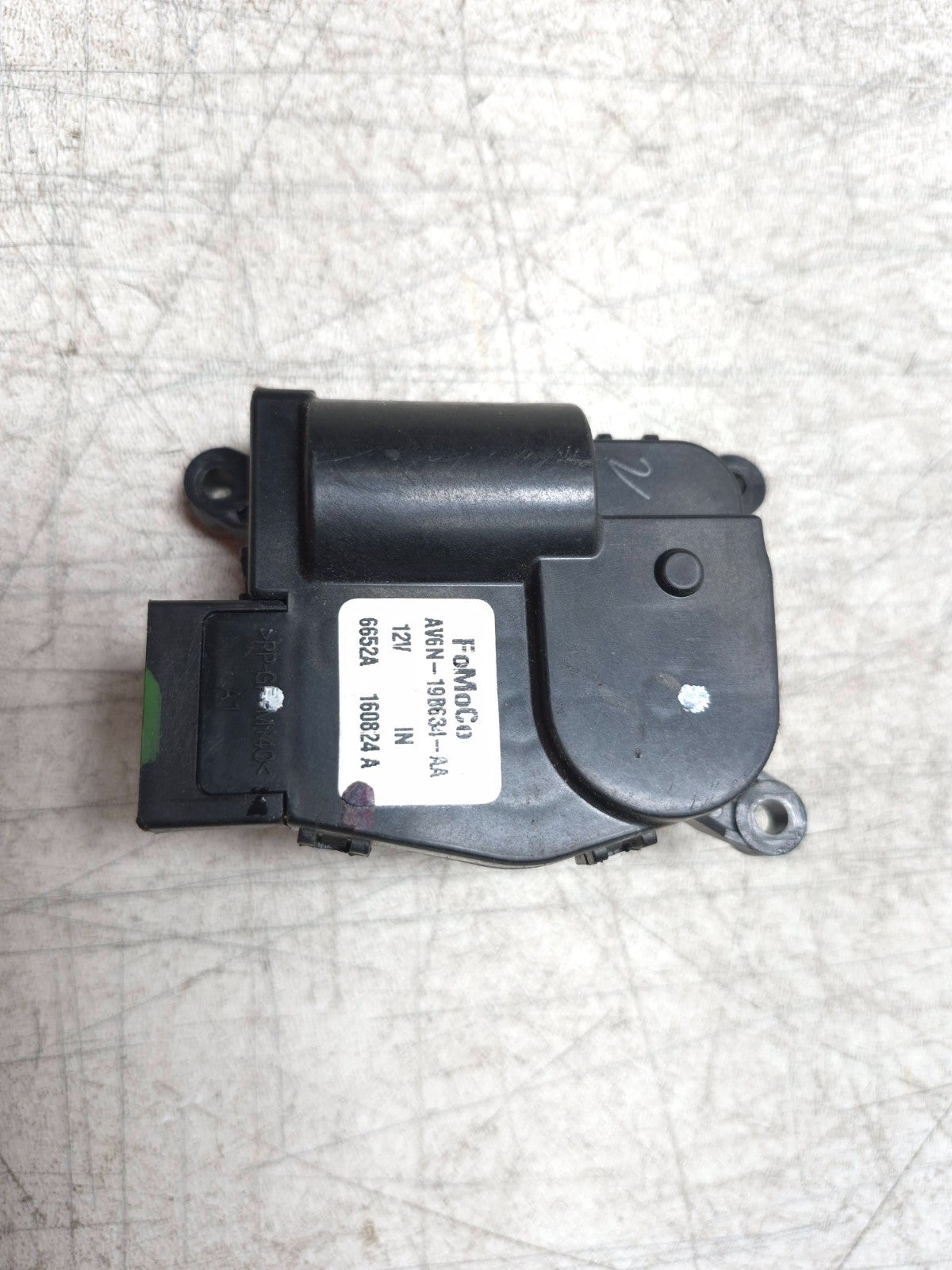 2017 Ford Focus HVAC AC Heater Flap Motor Actuator OEM