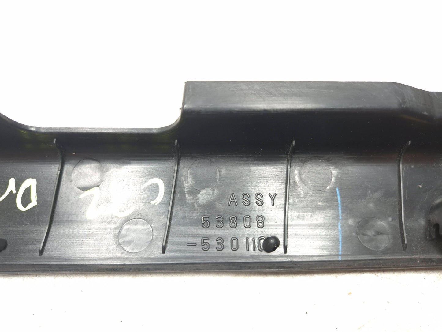 2009 Lexus IS250 Front Fender Upper Trim Sill Seal Left & Right  OEM