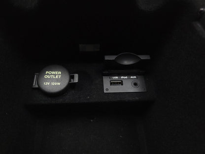 09-14 Hyundai Genesis Center Console Storage Tray Aux Ipod Usb Socket OEM Sedan