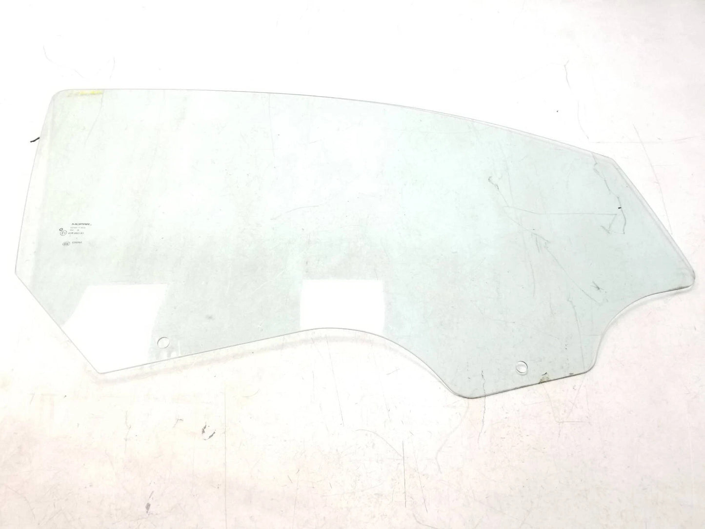 2010 Dodge Caliber Front Door Window Glass Passenger Side Right OEM