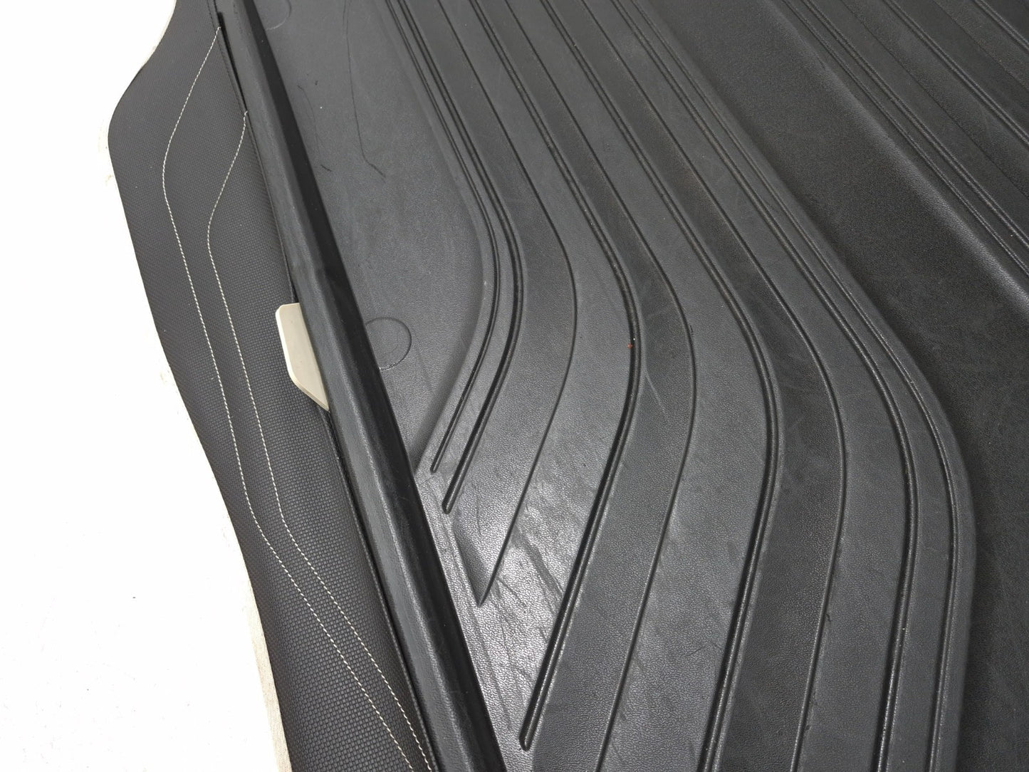 2013 BMW 328ix Rear Trunk Cargo Storage Floor Rubber Mat 51472239936 Oem✅