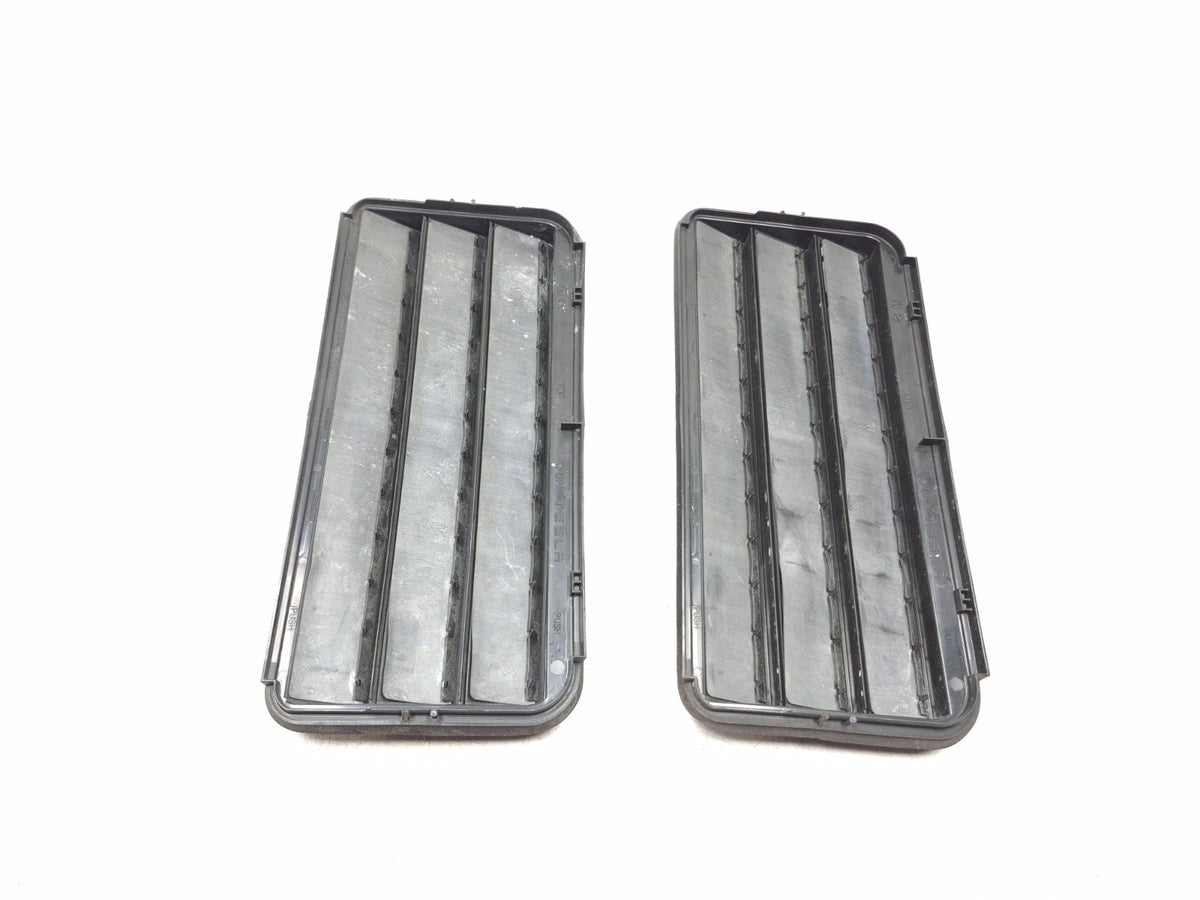 2022 Tesla Model 3 Y Air Extractor Cabin Vent Grille 2pcs OEM