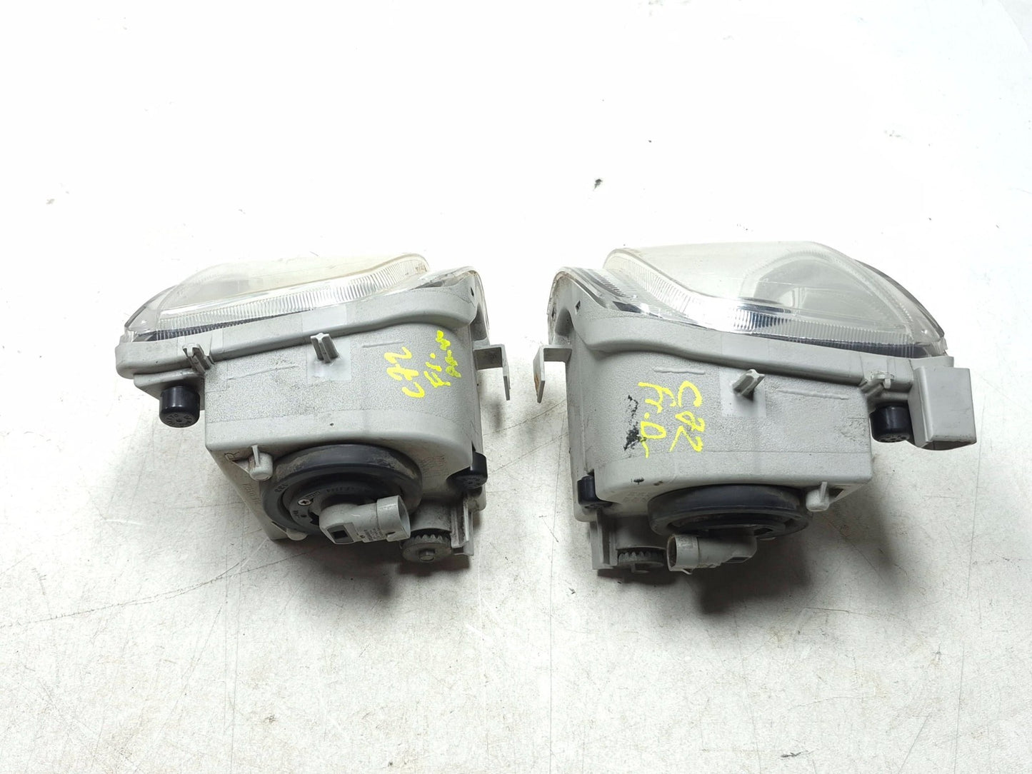 2009 Lexus IS250 Front Fog Light Lamp Left & Right OEM