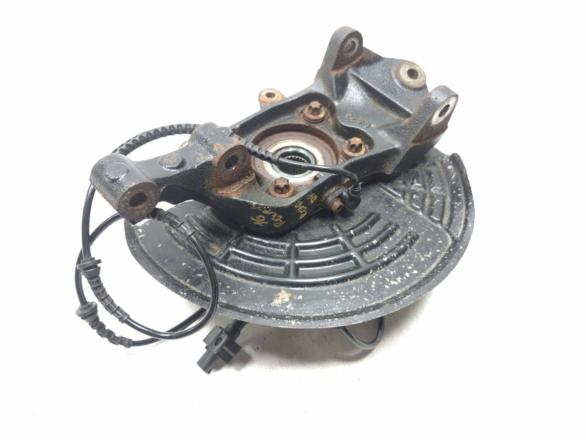 2016 Jeep Renegade 2.4l Rear Spindle Knuckle W/ Hub Passenger Side OEM