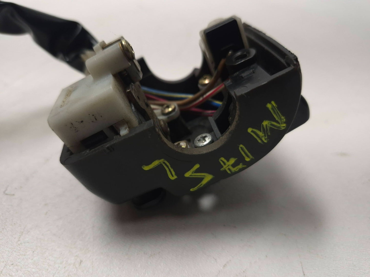 2005 Kawasaki Ninja Zx10r Left Handlebar Switch *for Parts* OEM