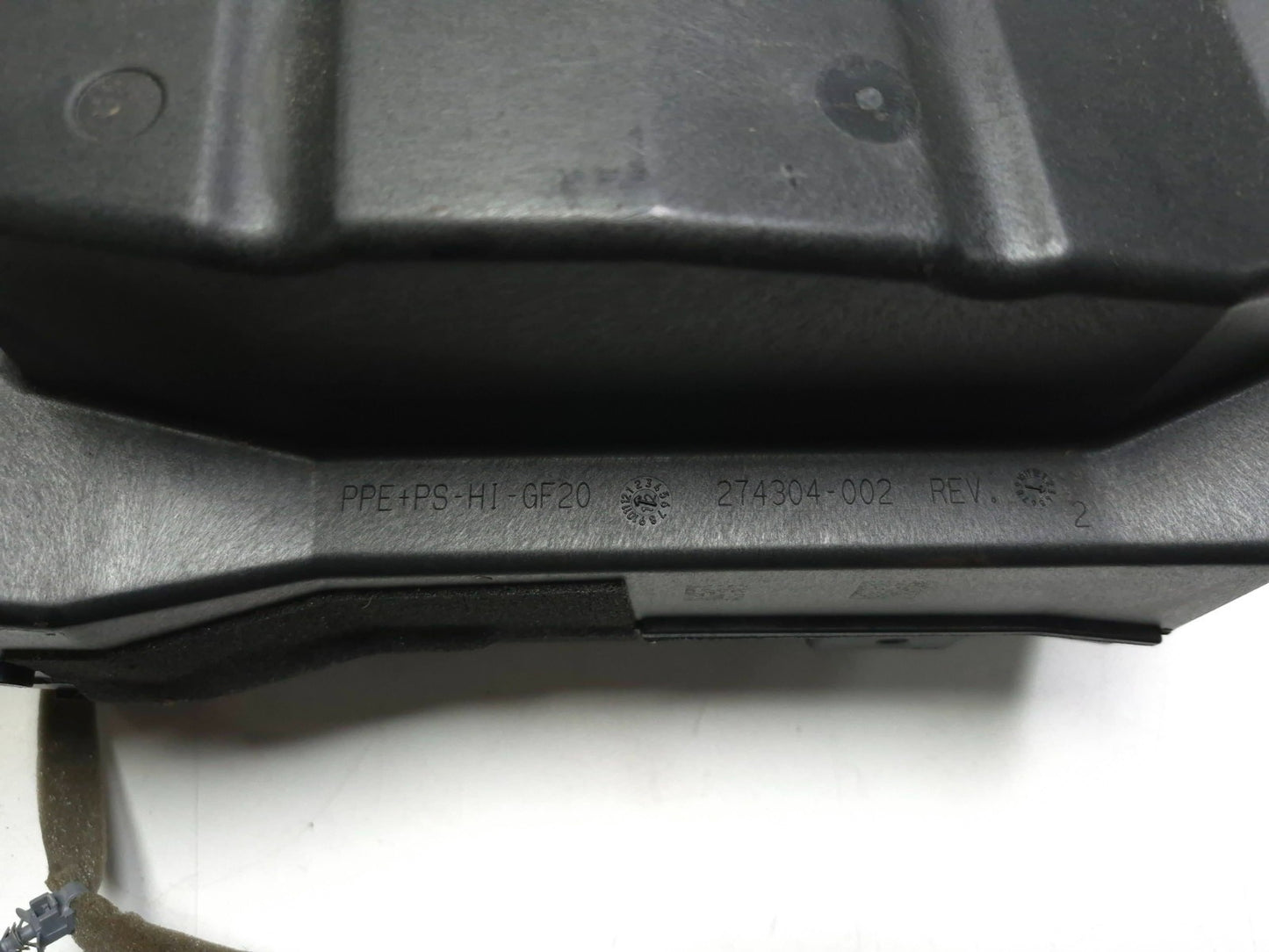 2013 Cadillac Escalade Esv Bose Subwoofer OEM