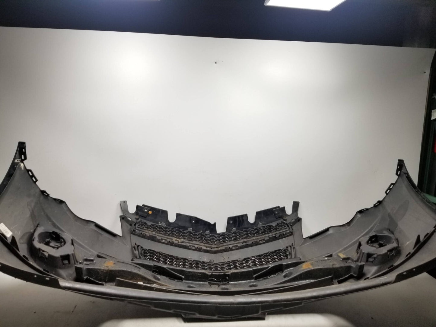 10 - 15 Chevrolet Equinox Front Bumper Cover 20896096 OEM