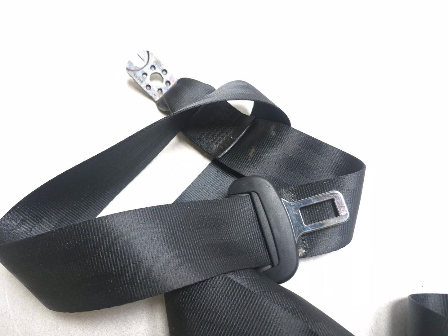 2015 Volkswagen Golf Tsi Rear Seat Belt W/seat Belt Latch Right & Left Pair OEM