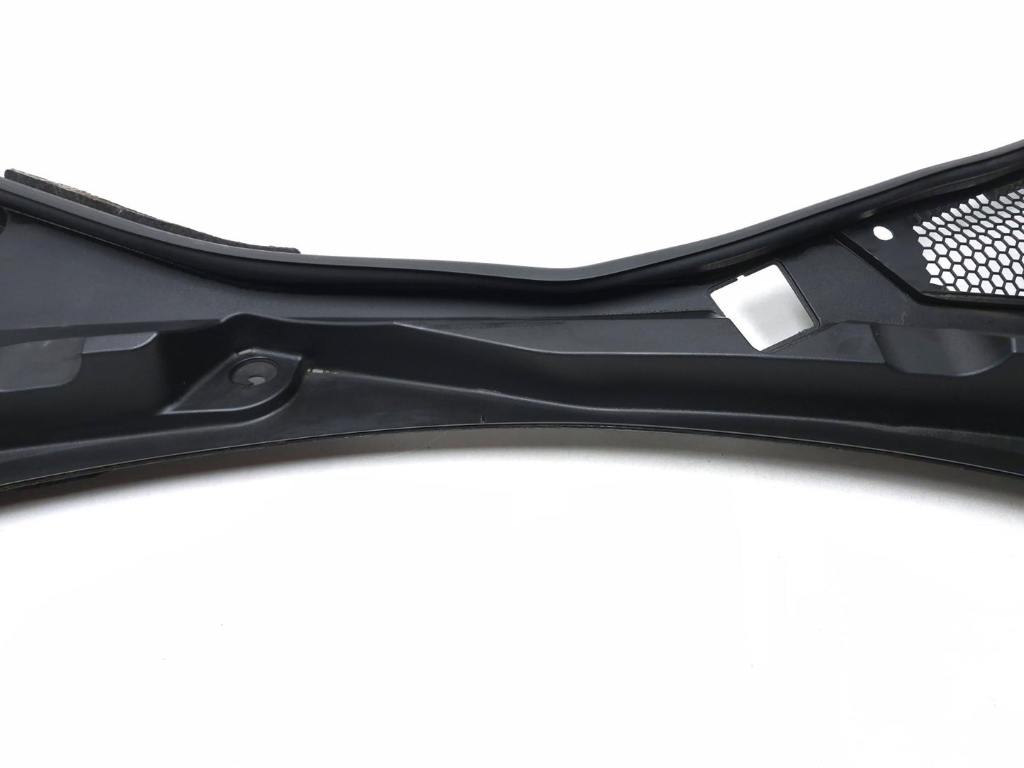 2021 Alfa Romeo Giulia Windshield Cowl Wiper Motor Cover Oem✅