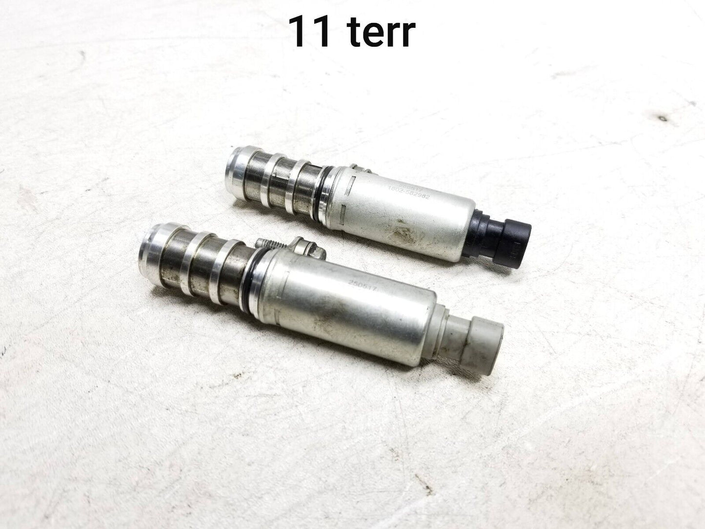 2010 - 2017 Chevrolet Equinox GMC Terrain Valve Timing Solenoid 2.4l 2pcs OEM