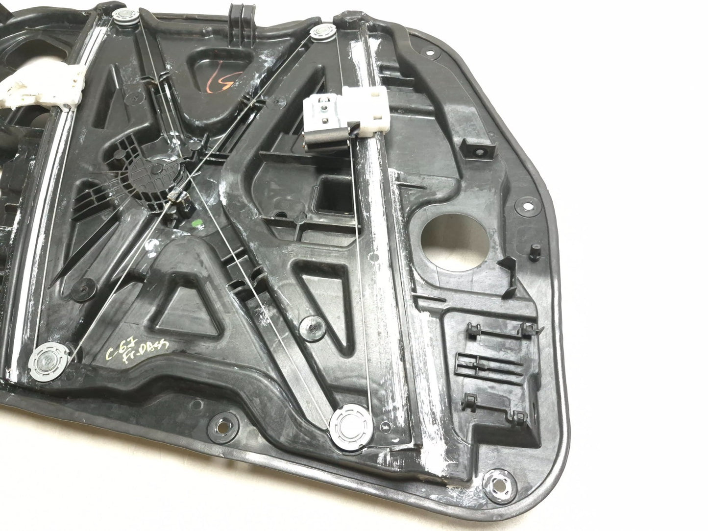 2018 Hyundai Sonata Front Door Window Regulator Panel Passenger Side Right OEM