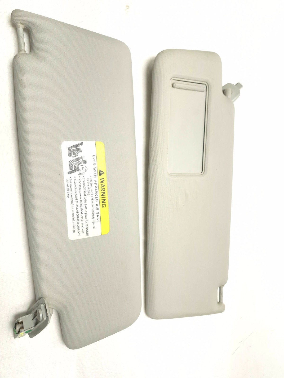 2011 Volkswagen Tiguan Sun Visor Pair OEM