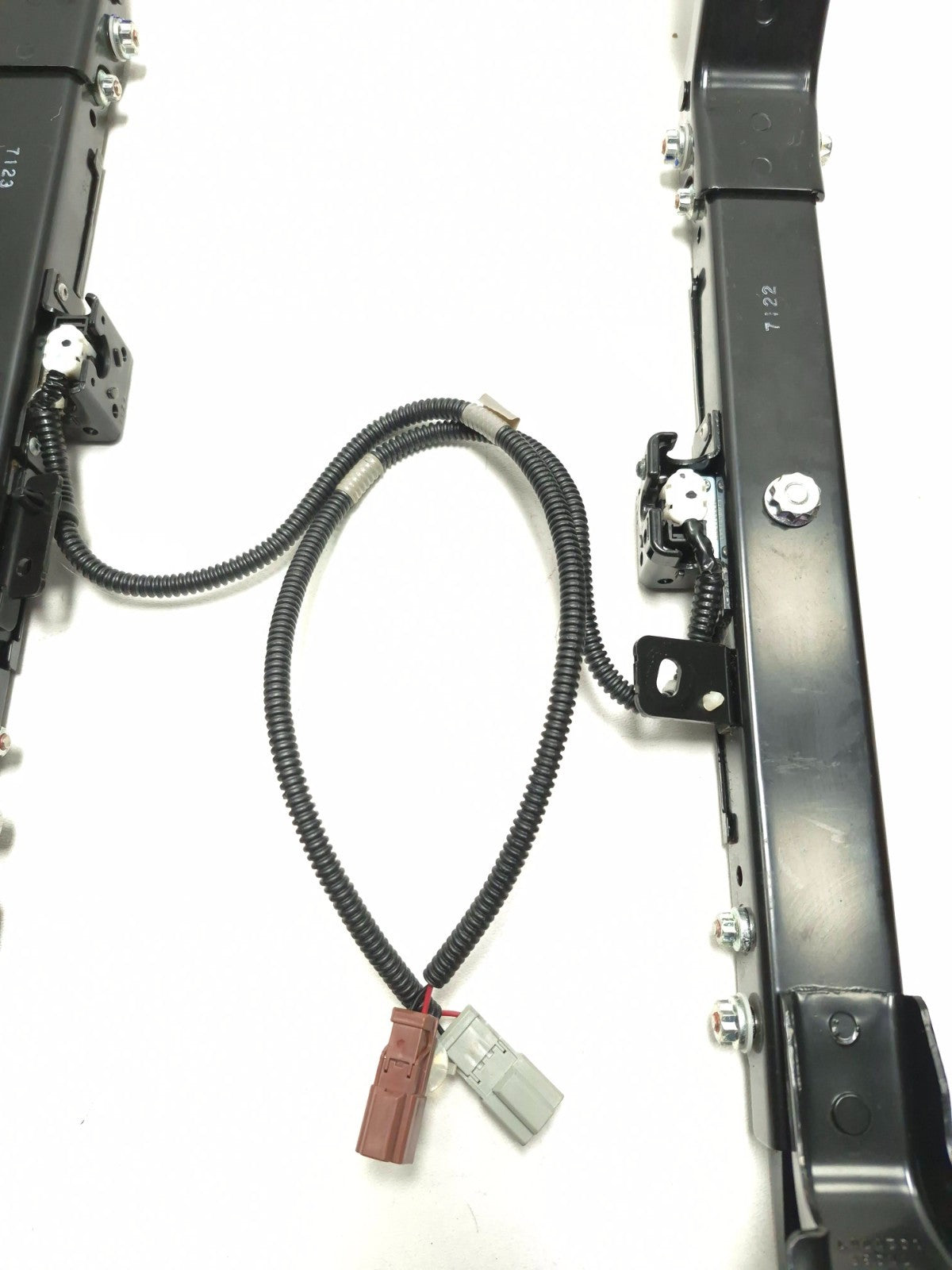 2007 Honda Fit Seat Track Rail Front Passenger Side OEM