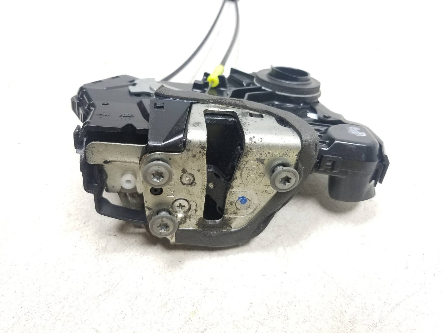 2007-2011 Toyota Camry Door Lock Actuator & Handle Front Passenger Side Rh OEM