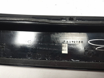 2013 Cadillac Escalade Esv Front Door Window Molding Right Passenger Side OEM