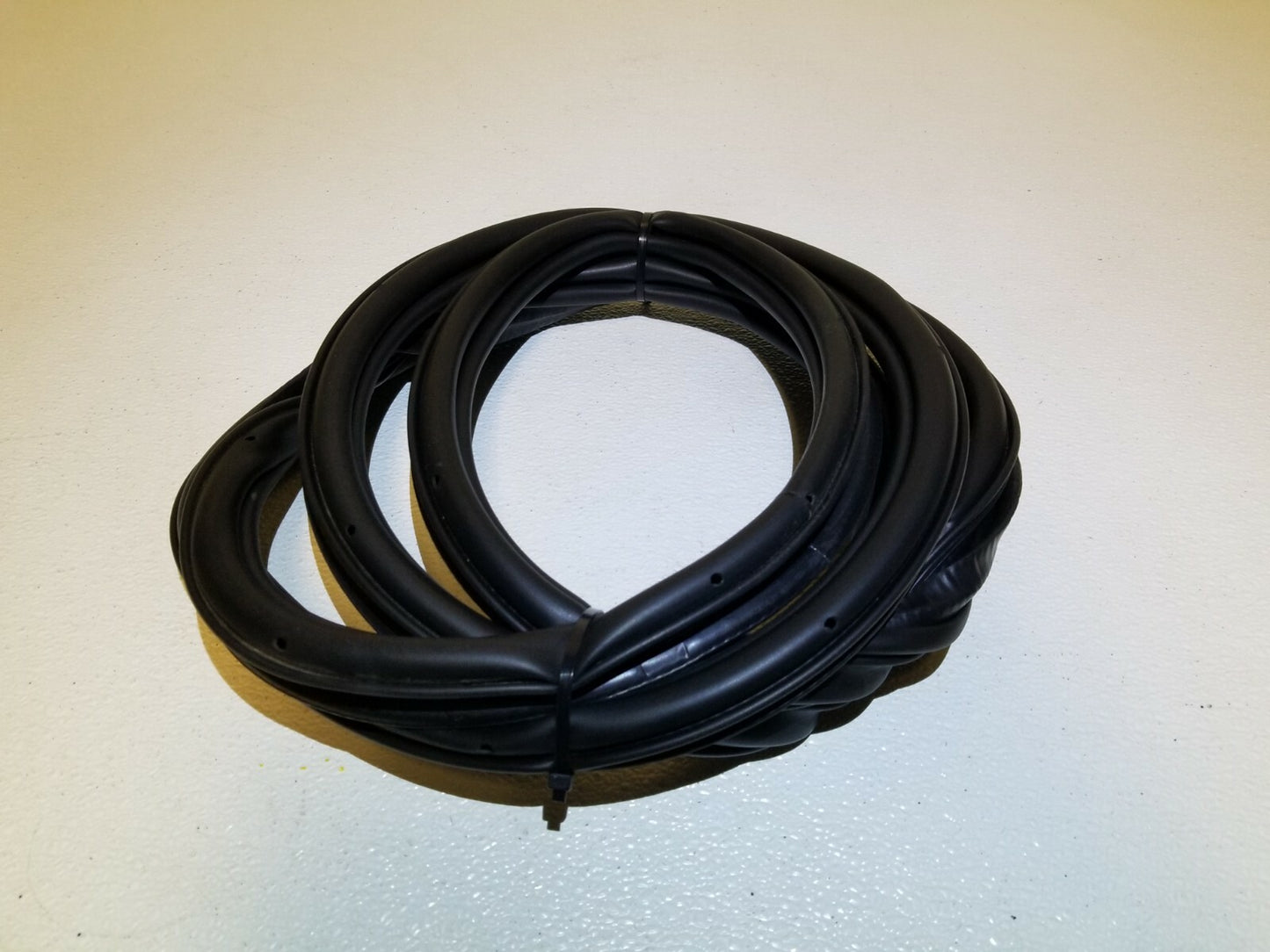 2015 Audi Q7 Rear Door Weatherstrip Seal Right Passenger Side OEM