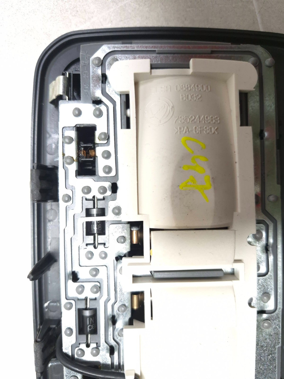 2013 Fiat 500 Turbo Dome Map Light Overhead Console OEM