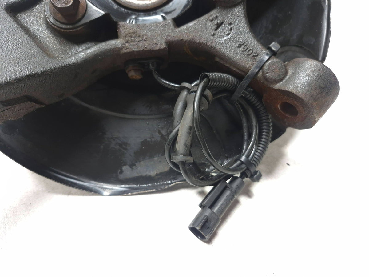 2012 Jeep Grand Cherokee Front Spindle Knuckle W/ Hub Right Passenger Side OEM
