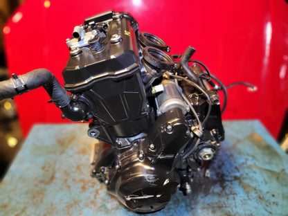 2023 Kawasaki Ex650 Engine Motor 2247 Miles * Has Some Damage* ✅