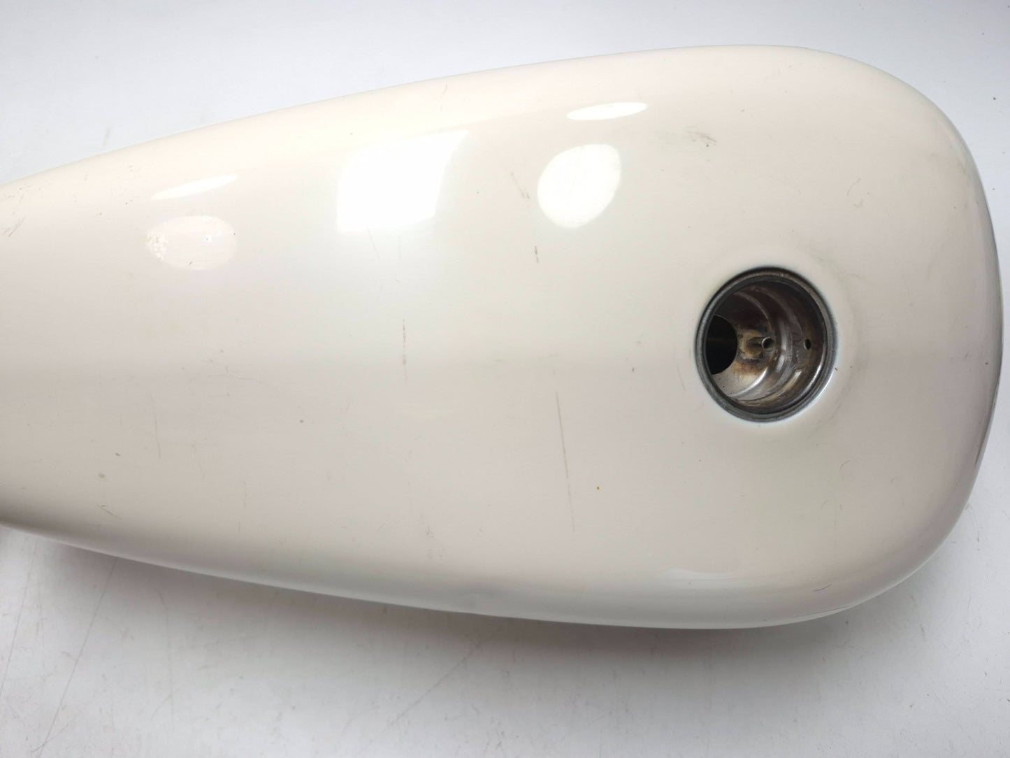 2007-2017 Harley-davidson Sportster Xl883 Xl1200 Fuel Tank  OEM