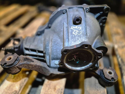 2013 Cadillac Escalade Front Differential Carrier 3.42 OEM
